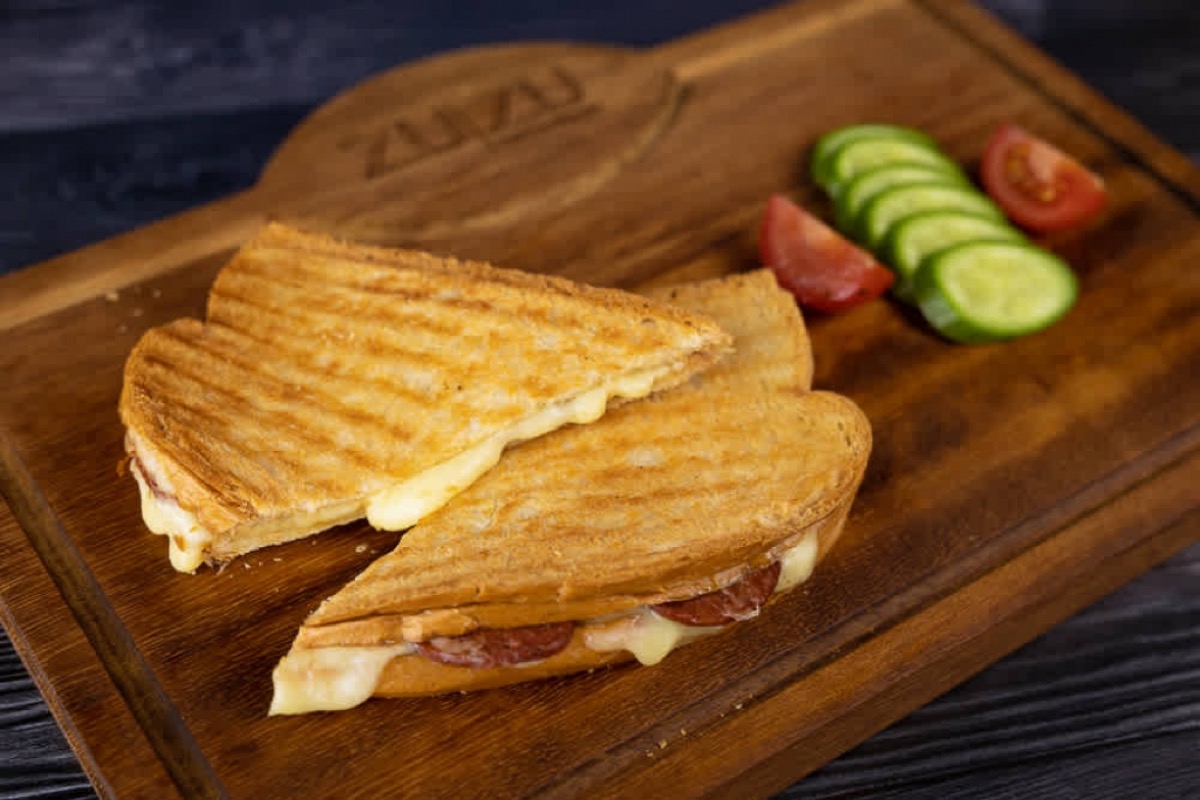 KARIŞIK TOST